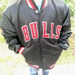Chicago Bulls Vintage Starter Jacket